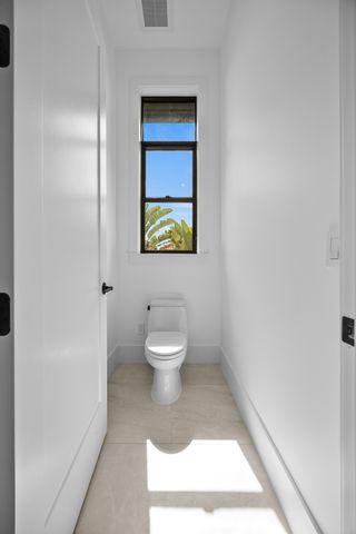 736 Lagoon Drive, North Palm Beach, FL 33408