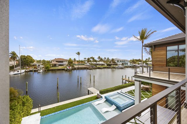 736 Lagoon Drive, North Palm Beach, FL 33408