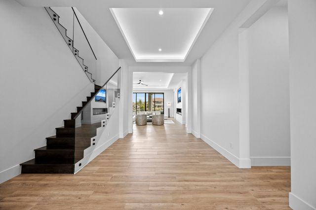 736 Lagoon Drive, North Palm Beach, FL 33408