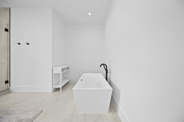 736 Lagoon Drive, North Palm Beach, FL 33408