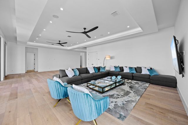 736 Lagoon Drive, North Palm Beach, FL 33408