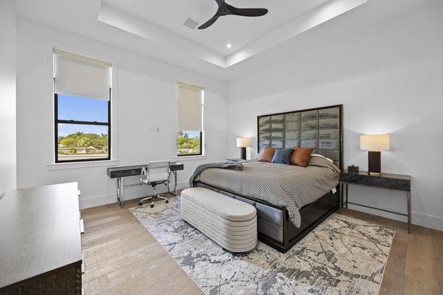 736 Lagoon Drive, North Palm Beach, FL 33408