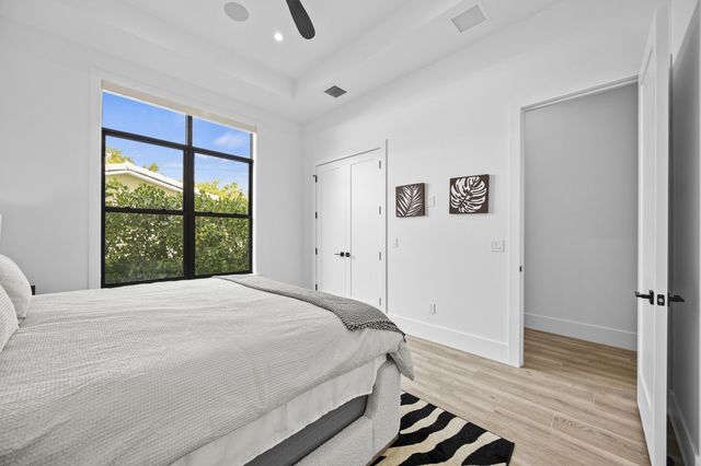 736 Lagoon Drive, North Palm Beach, FL 33408