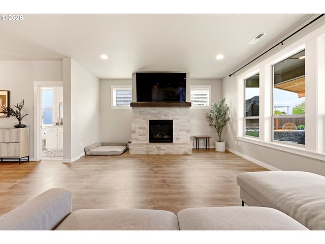 15312 Ne 108TH Way, Vancouver, WA 98682