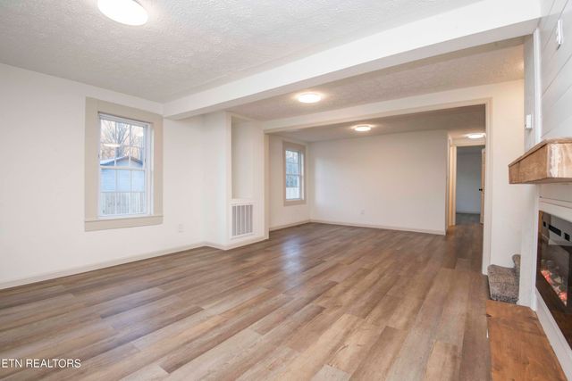 299 Big Mountain Hollow Rd, Oliver Springs, TN 37840