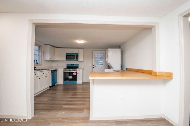 299 Big Mountain Hollow Rd, Oliver Springs, TN 37840