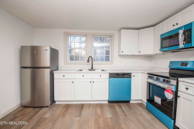 299 Big Mountain Hollow Rd, Oliver Springs, TN 37840