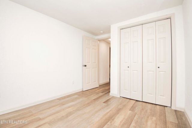 299 Big Mountain Hollow Rd, Oliver Springs, TN 37840