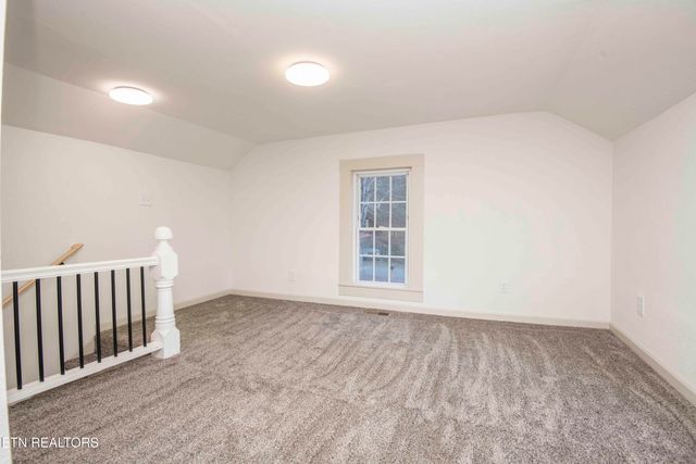 299 Big Mountain Hollow Rd, Oliver Springs, TN 37840