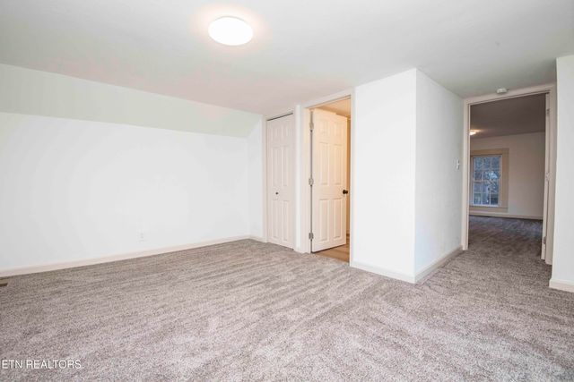 299 Big Mountain Hollow Rd, Oliver Springs, TN 37840