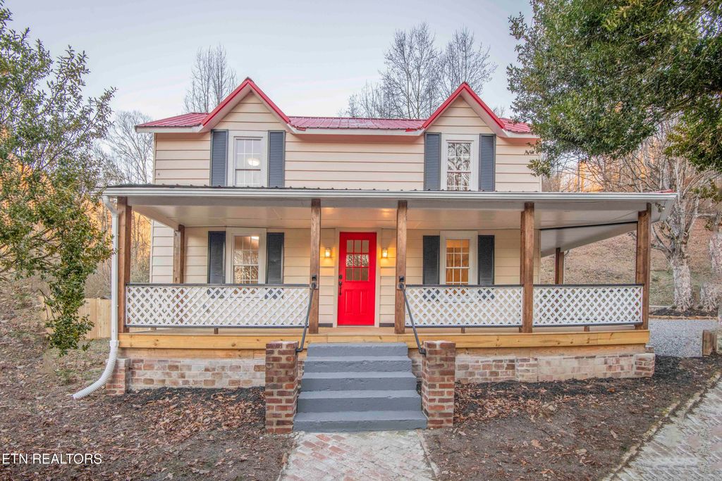 299 Big Mountain Hollow Rd, Oliver Springs, TN 37840