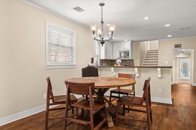 3801 Avenue H, Austin, TX 78751