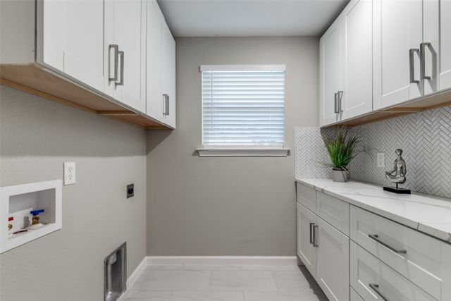 7709 El Pensador Drive, Dallas, TX 75248