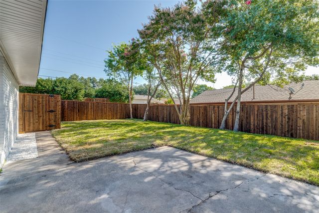 7709 El Pensador Drive, Dallas, TX 75248