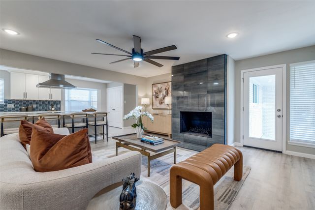 7709 El Pensador Drive, Dallas, TX 75248