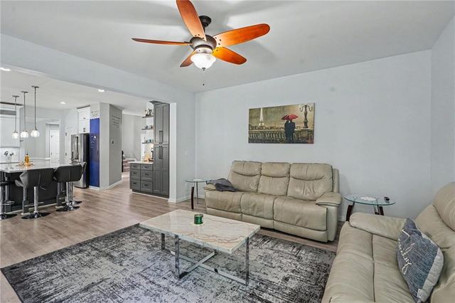 210 Amelia Lane, Peachtree City, GA 30269