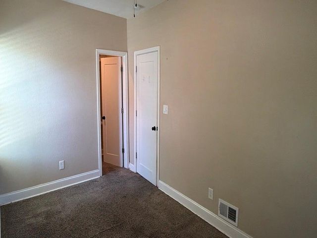 2947 Garfield Avenue, Kansas City, MO 64109