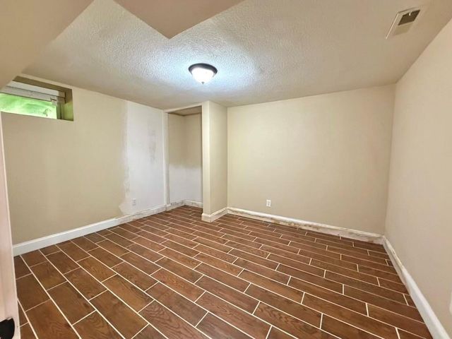 2947 Garfield Avenue, Kansas City, MO 64109