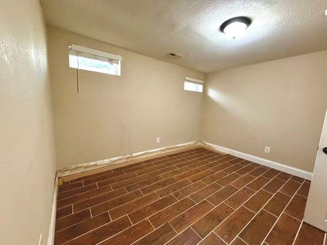 2947 Garfield Avenue, Kansas City, MO 64109