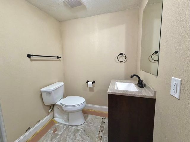 2947 Garfield Avenue, Kansas City, MO 64109