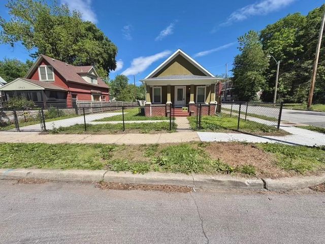2947 Garfield Avenue, Kansas City, MO 64109