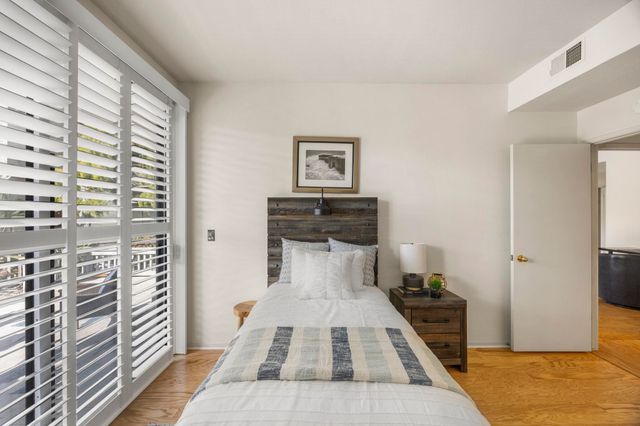 3009 Triumph Dr, Alameda, CA 94501