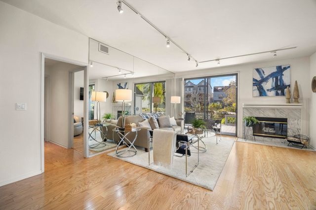 3009 Triumph Dr, Alameda, CA 94501