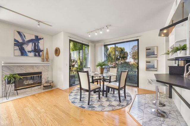 3009 Triumph Dr, Alameda, CA 94501