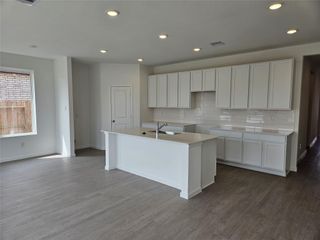 2503 American Ruby Drive, Rosharon, TX 77583