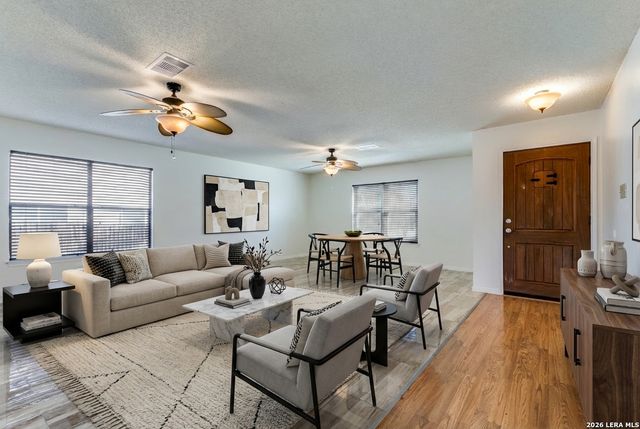 9507 Shadowbrook, San Antonio, TX 78254