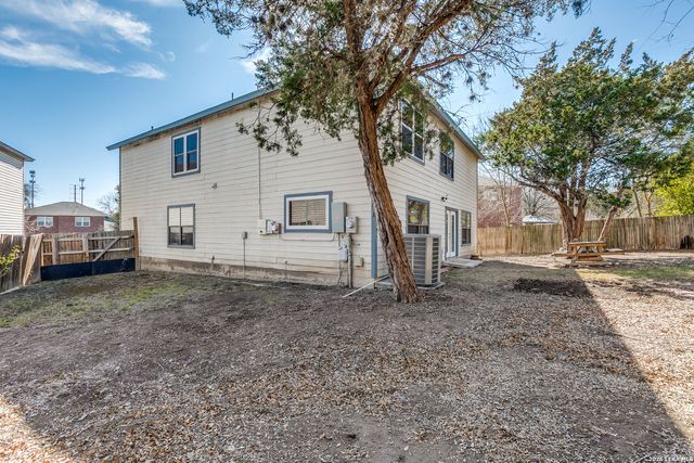 9507 Shadowbrook, San Antonio, TX 78254