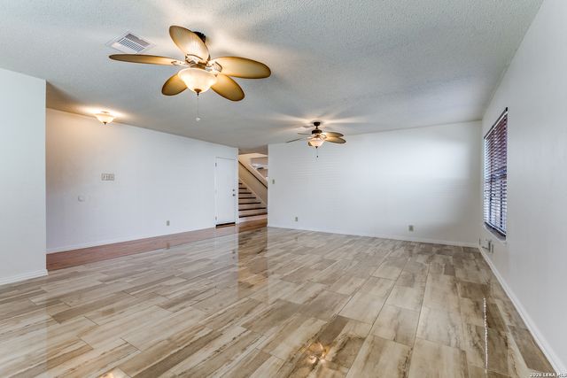 9507 Shadowbrook, San Antonio, TX 78254