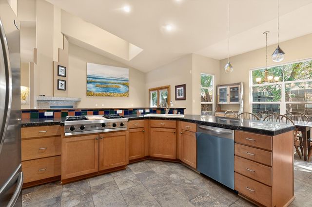 1630 Rancho Guadalupe Trail NW, Albuquerque, NM 87107