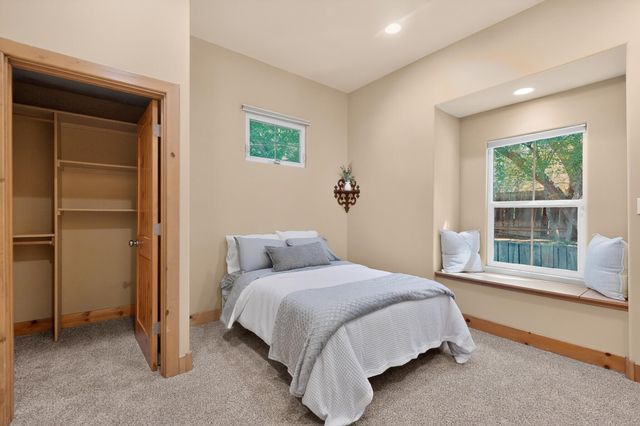 1630 Rancho Guadalupe Trail NW, Albuquerque, NM 87107
