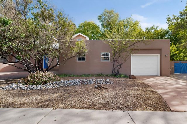 1630 Rancho Guadalupe Trail NW, Albuquerque, NM 87107