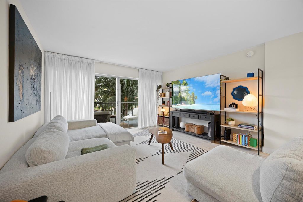 801 S South Federal Highway Highway, Pompano Beach, FL 33062