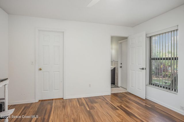 1356 Canary Drive, Deland, FL 32720