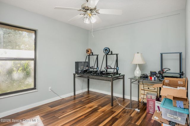 1356 Canary Drive, Deland, FL 32720