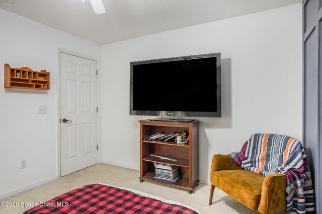 1356 Canary Drive, Deland, FL 32720