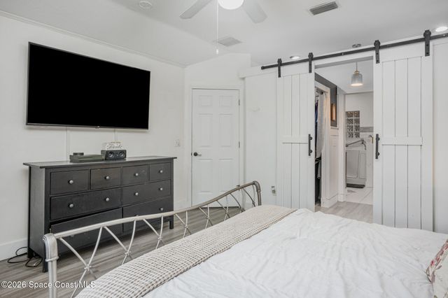 1356 Canary Drive, Deland, FL 32720
