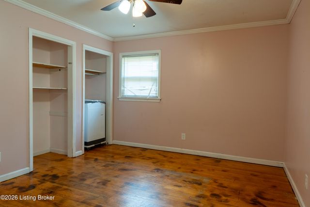 7909 Nottoway Cir, Louisville, KY 40214