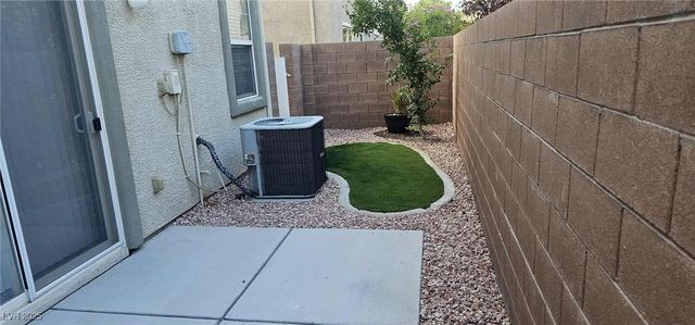 6255 West Arby Avenue 255, Las Vegas, NV 89118