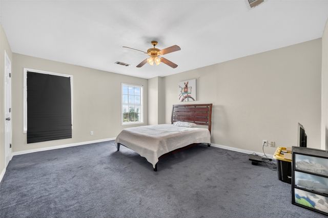 104 Bow Creek Circle, Red Oak, TX 75154