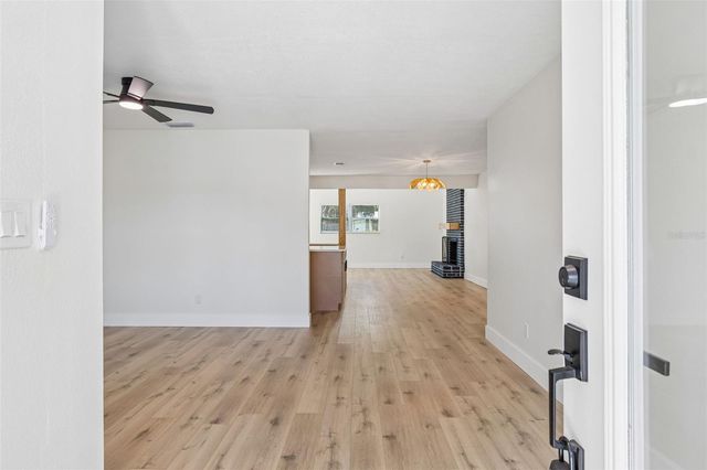 1101 54TH AVENUE S, St Petersburg, FL 33705
