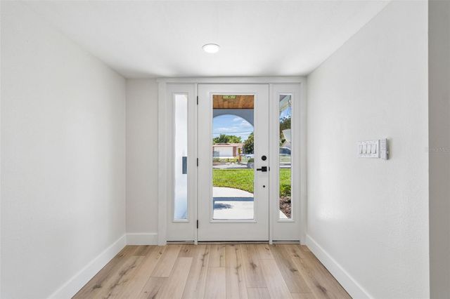 1101 54TH AVENUE S, St Petersburg, FL 33705