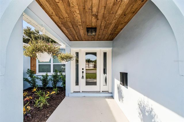 1101 54TH AVENUE S, St Petersburg, FL 33705
