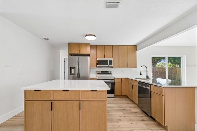 1101 54TH AVENUE S, St Petersburg, FL 33705