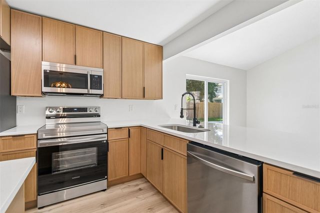 1101 54TH AVENUE S, St Petersburg, FL 33705