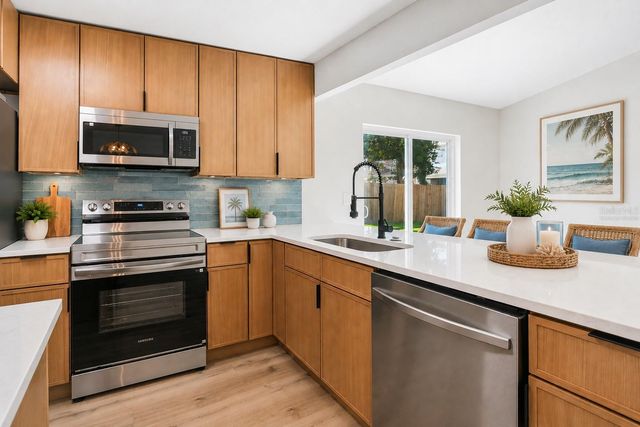 1101 54TH AVENUE S, St Petersburg, FL 33705