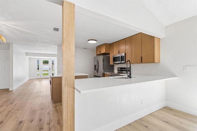 1101 54TH AVENUE S, St Petersburg, FL 33705